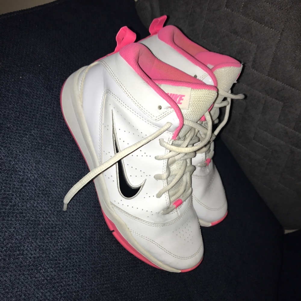 Nike shoes